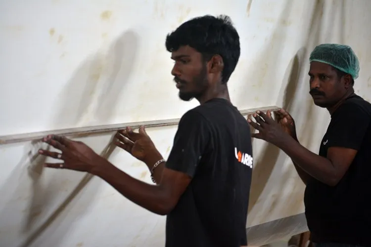 Boatbuilding at Ultramarine yard — view 8