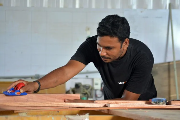 Boatbuilding at Ultramarine yard — view 7